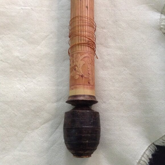 VTG W. African/Brazilian Percussion Instrument, Shaker/Rattle, Carved, Tradition - Picture 3 of 4
